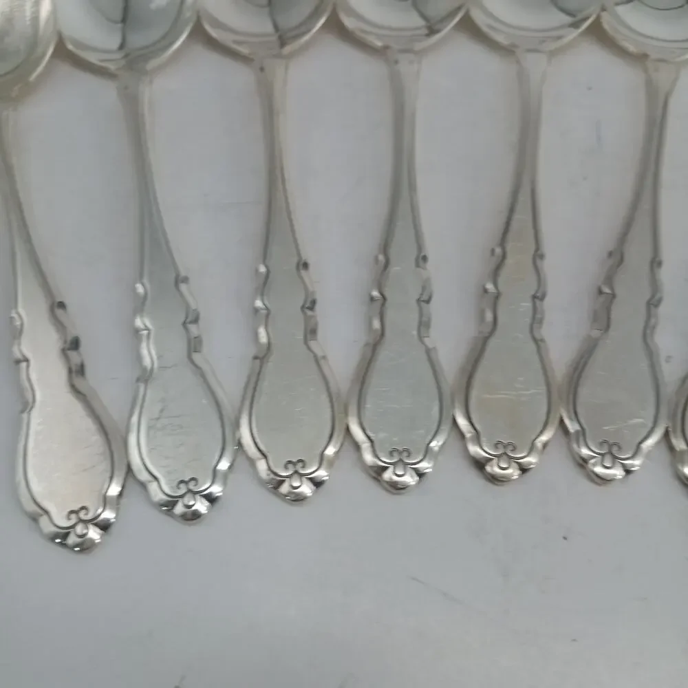 8X Tsp Rogers Oneida ALOUETTE Silverplate Teaspoons 1978